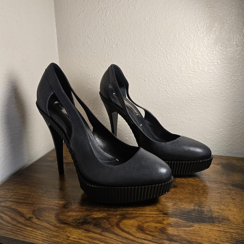 BCBGMAXAZRIA Heels Womens Size 9B Black Leather Platform Stiletto Pump MA-HARLOW